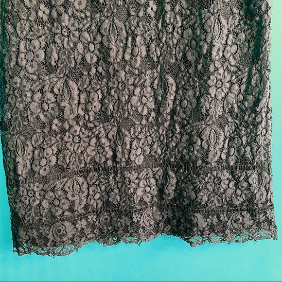 Short Sleeve Black Dress With Floral Lace Overlay - Picture 4 of 7